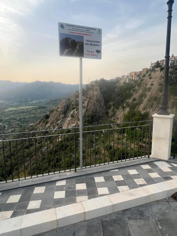 Casa Belvedere Motta Camastra Gole Alcantara المظهر الخارجي الصورة