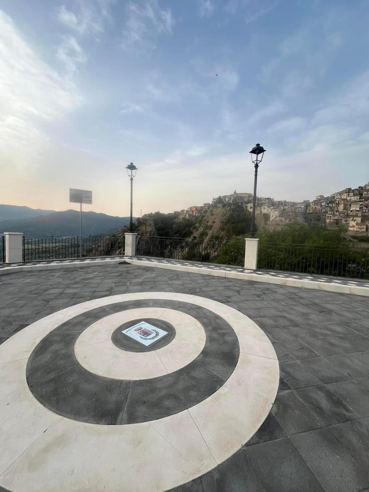 Casa Belvedere Motta Camastra Gole Alcantara المظهر الخارجي الصورة